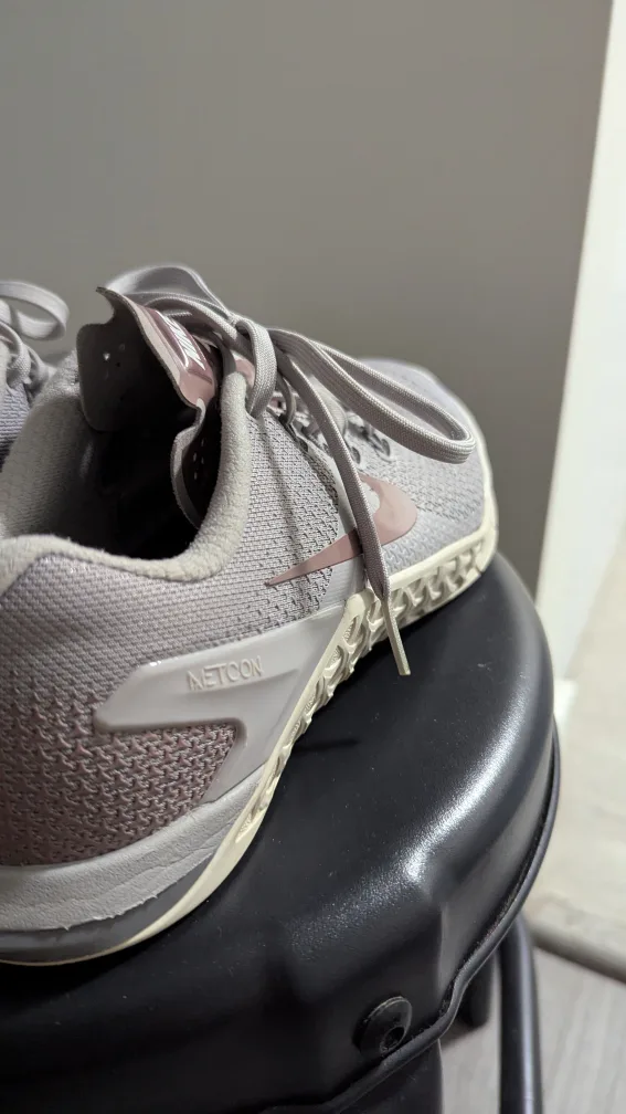 Nike Metcon Training Shoes - US 9 🥕 image indicator(3)