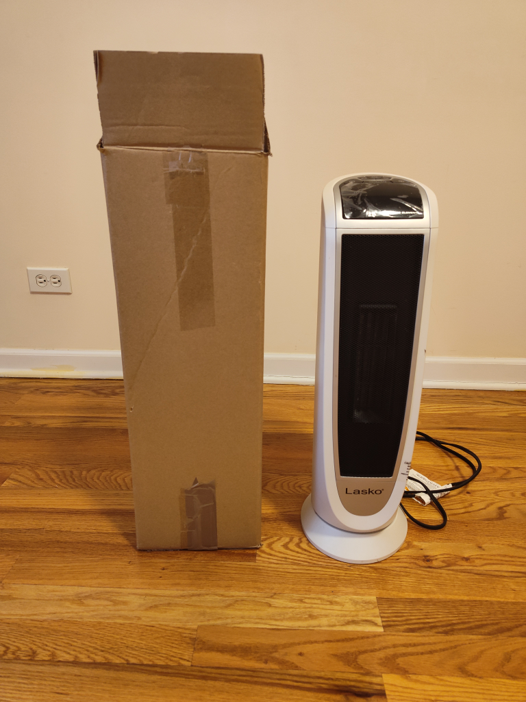 🥕 Lasko Ceramic Tower Heater w/ Remote - photo 4