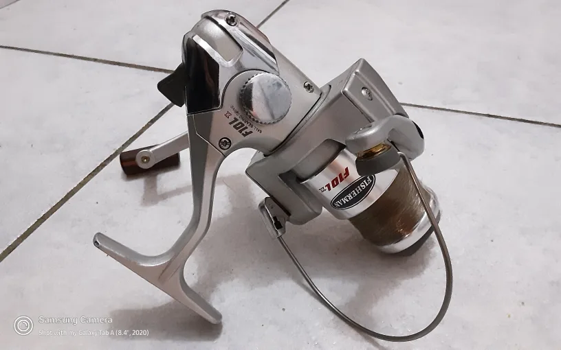 Fisherman NVQ 7014 Fishing Reel,  LIKE new!!!! image indicator(3)