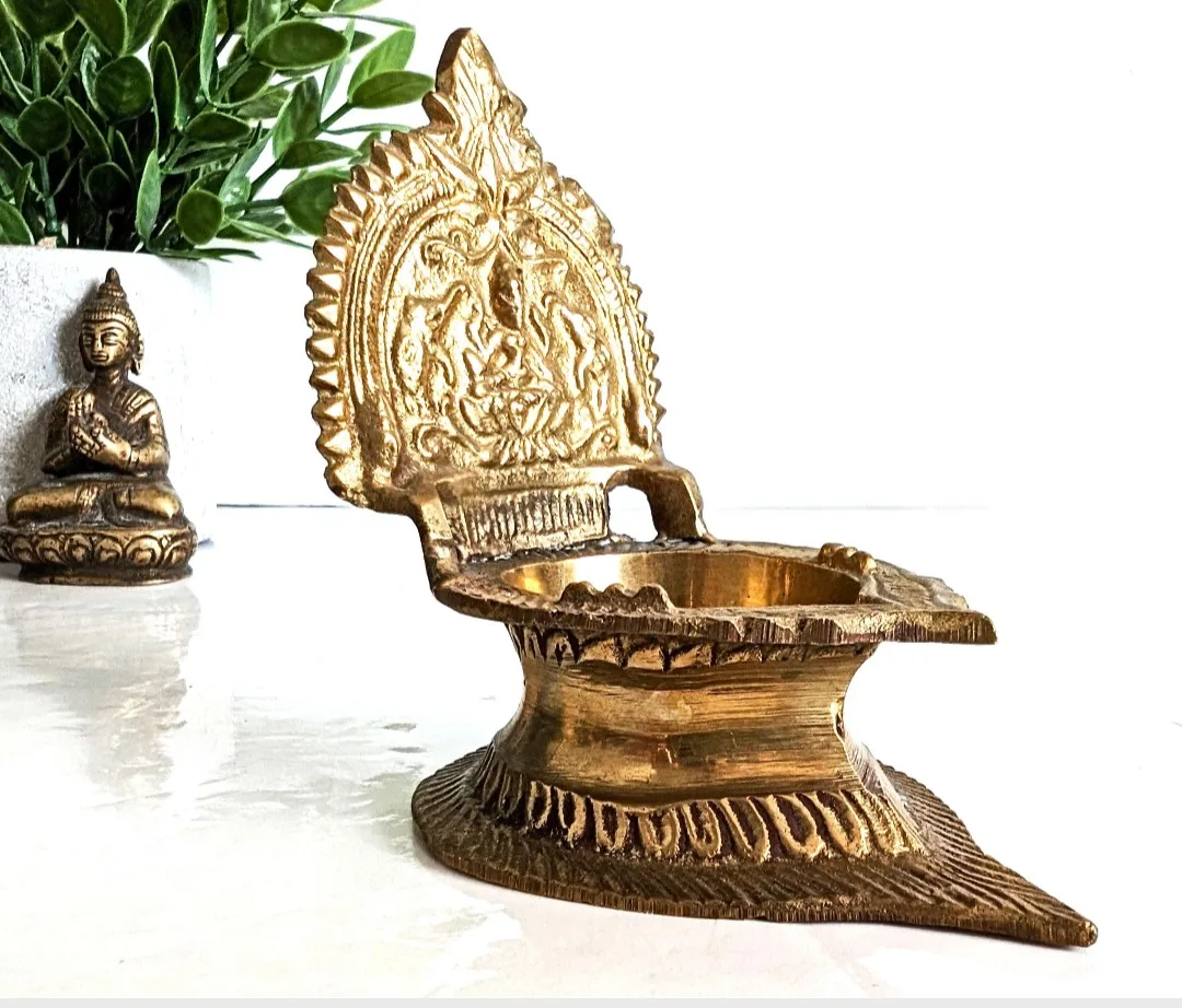 Kamatchi Vilakku Brass Oil Lamp ~ Pooja Room ~ Diya Puja thumbnail