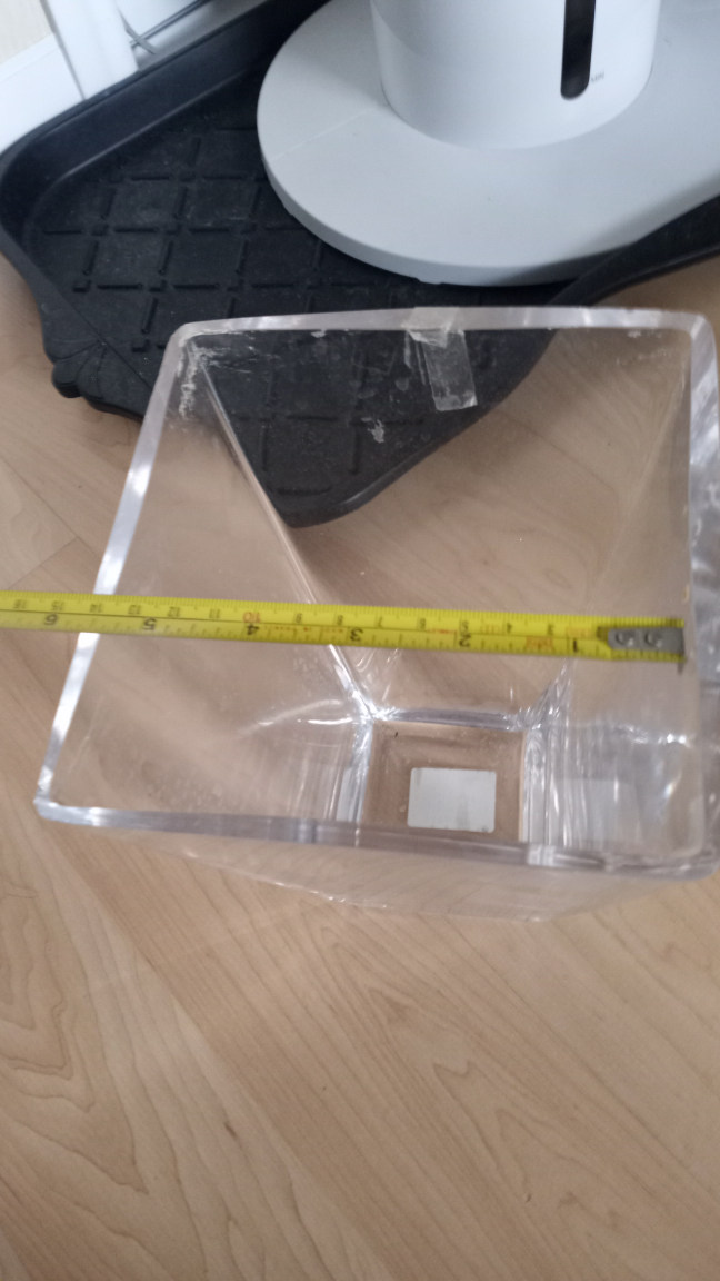 Square openin Taper Glass Vase - photo 3