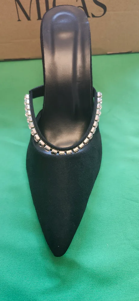 MICAS Black Heels - Size 8 image indicator(3)