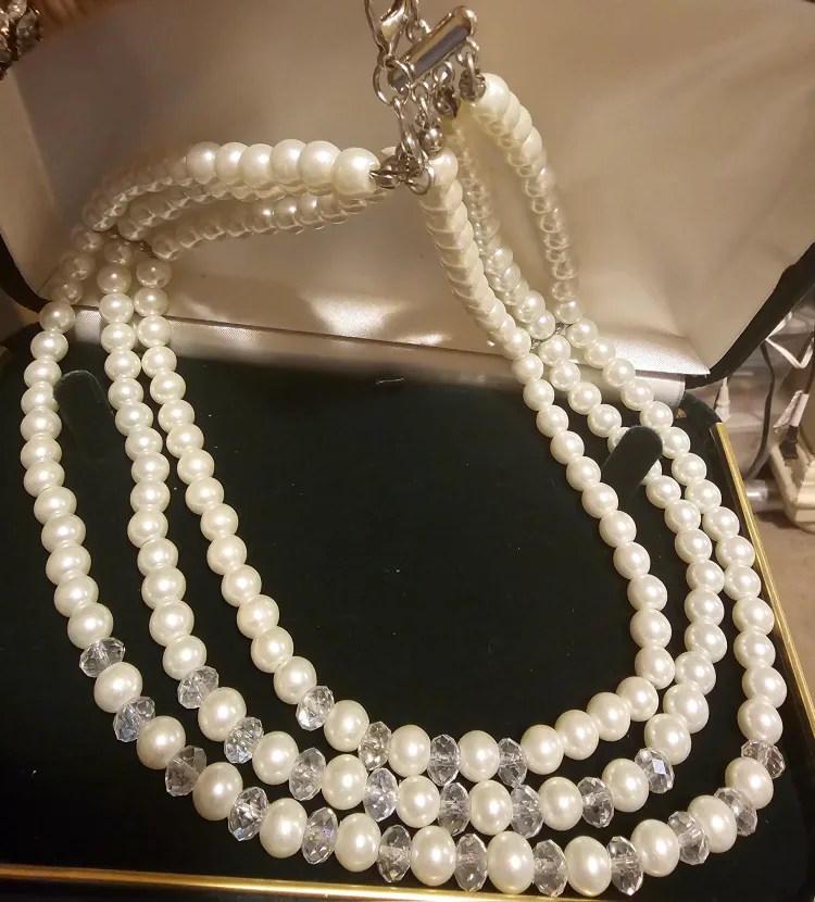 Pearl and Crystal Necklace