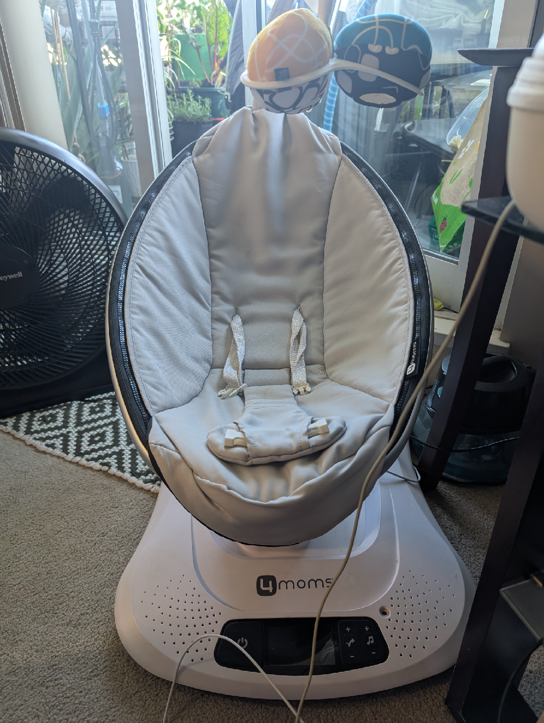 4moms MamaRoo Baby Swing - photo 2