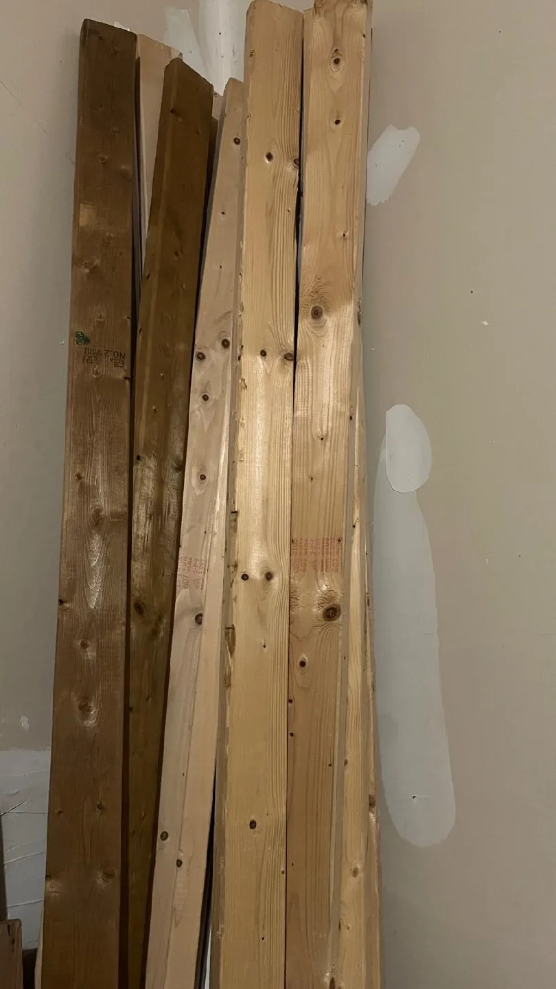 Lumber - Assorted Sizes image indicator(2)