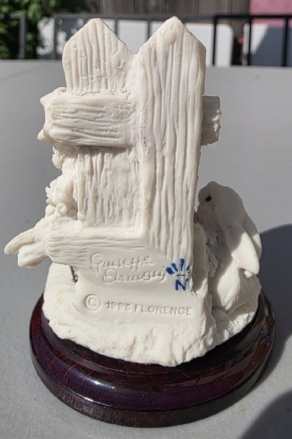 Giuseppe Armani Figurine - Girl with Bunny - photo 2