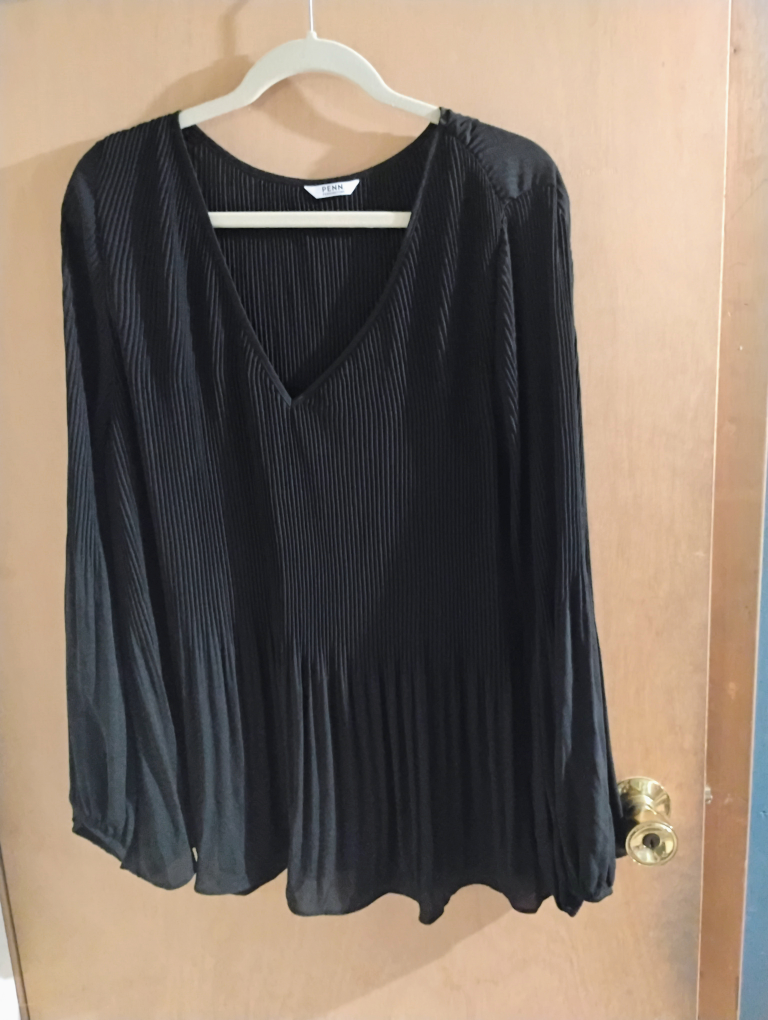 lot of women's 2X clothing - photo 4