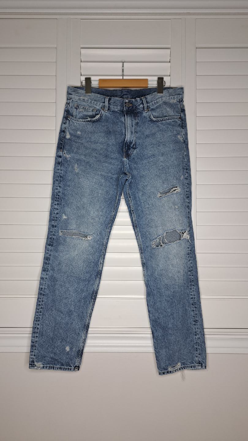 H&M Distressed Light Wash Denim Jeans