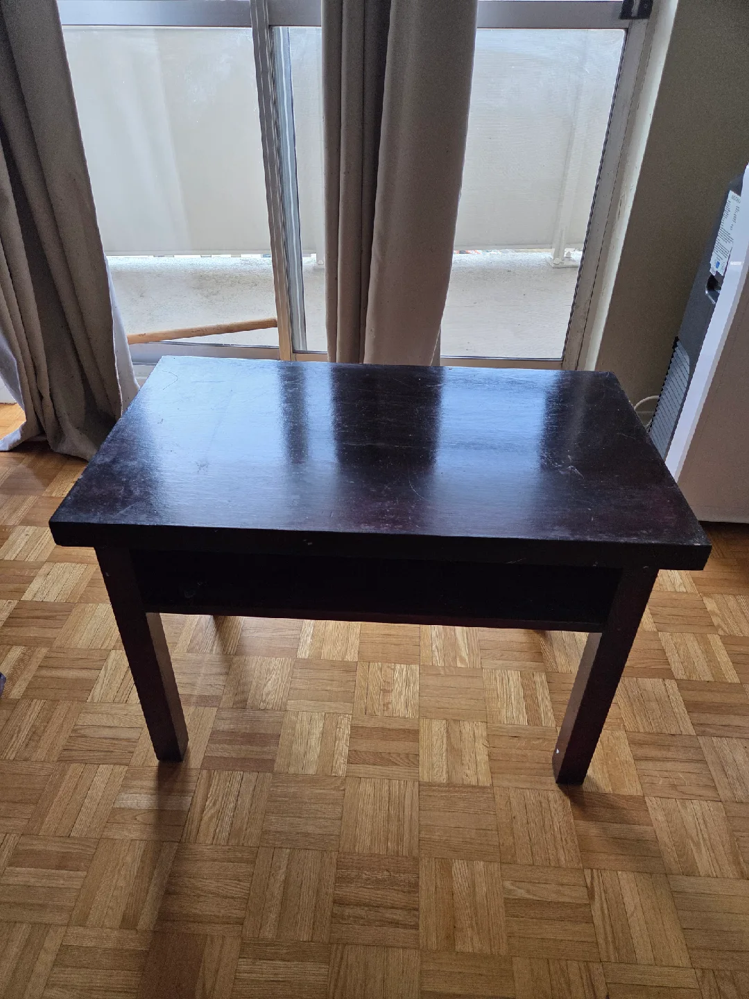 Reddish Dark Brown Wood Table 🥕 image indicator(3)