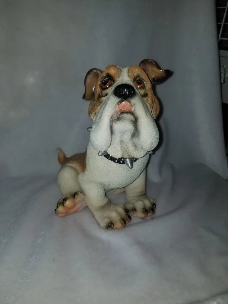 Bulldog Figurine thumbnail