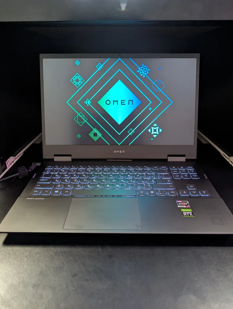 HP OMEN 15 GAMING LAPTOP thumbnail
