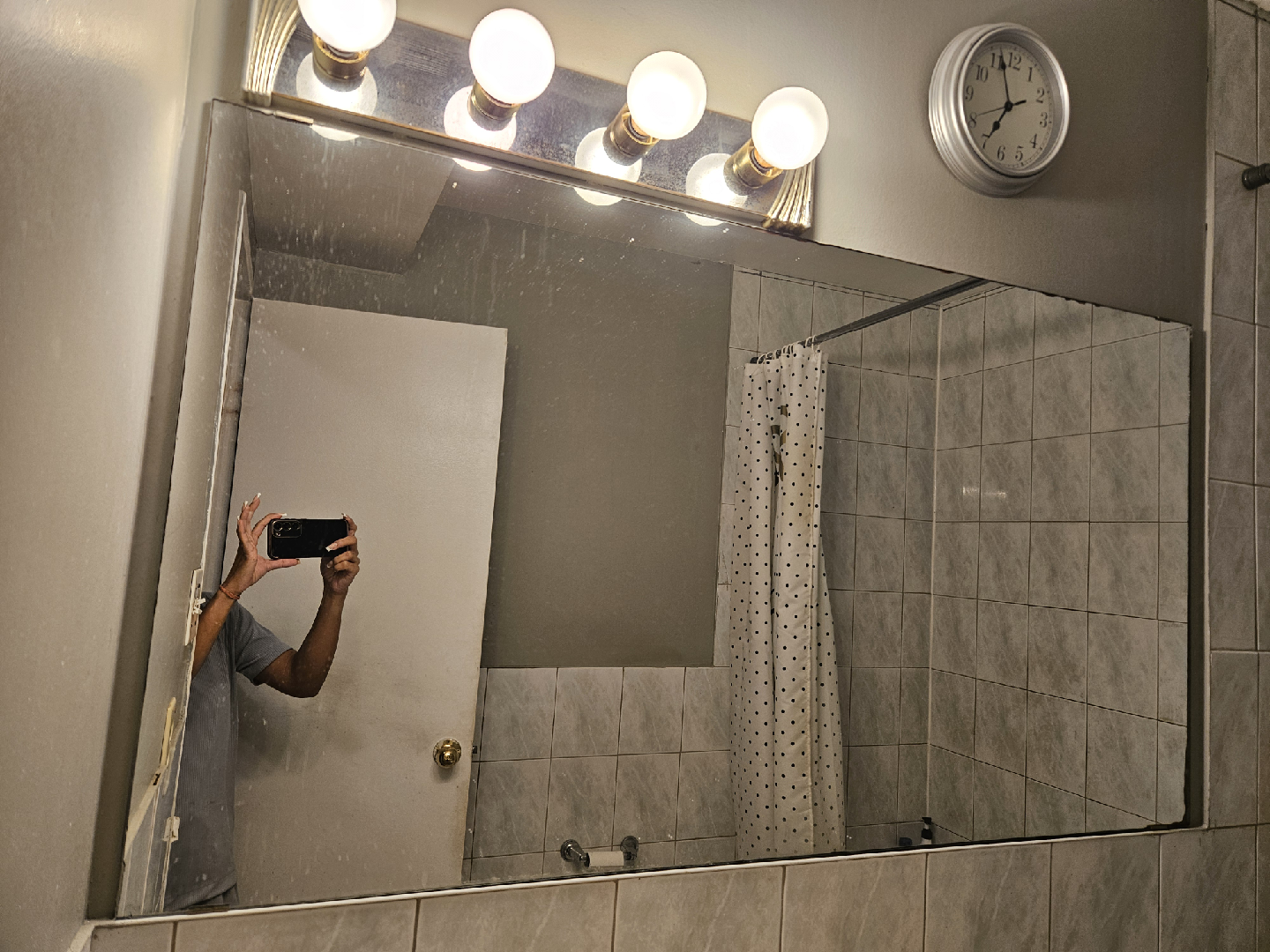 Large frameless mirror for Sale
