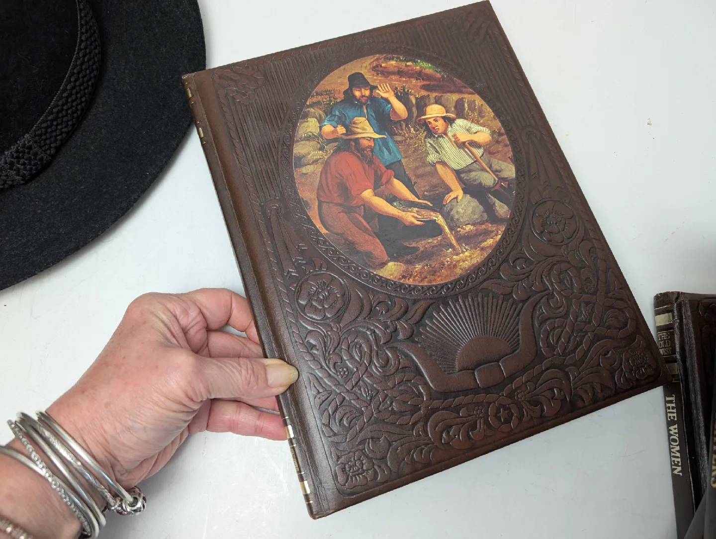 TIME LIFE - The Old West Series Books image indicator(6)