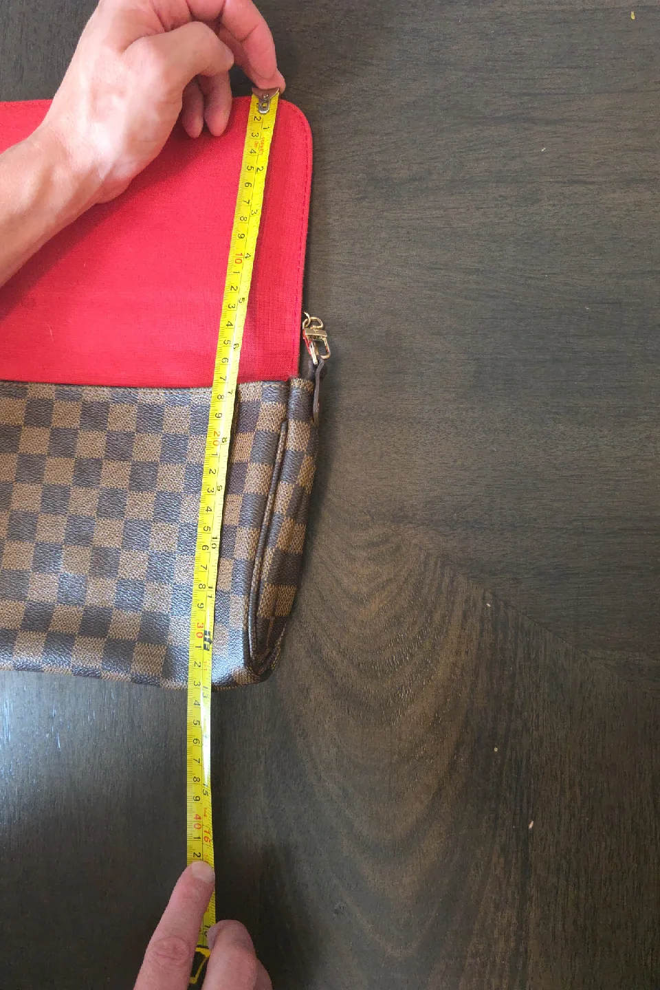 Louis Vuitton Style: Favorite MM 2009 very good condition image indicator(7)