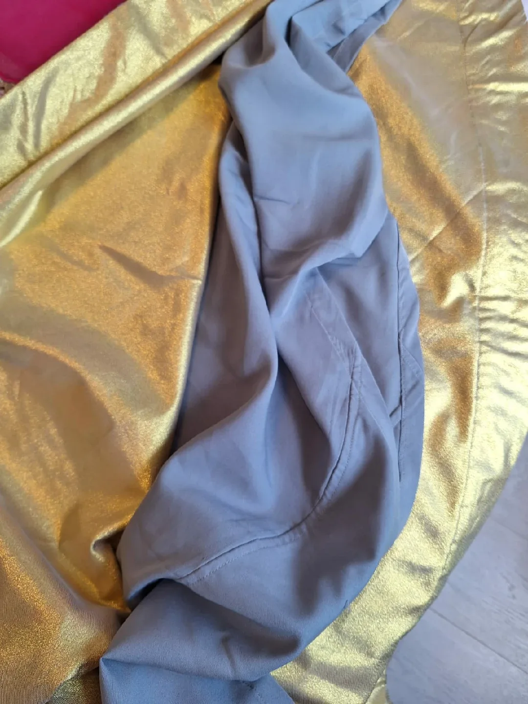 Beautiful Floral Lehenga Set image indicator(8)