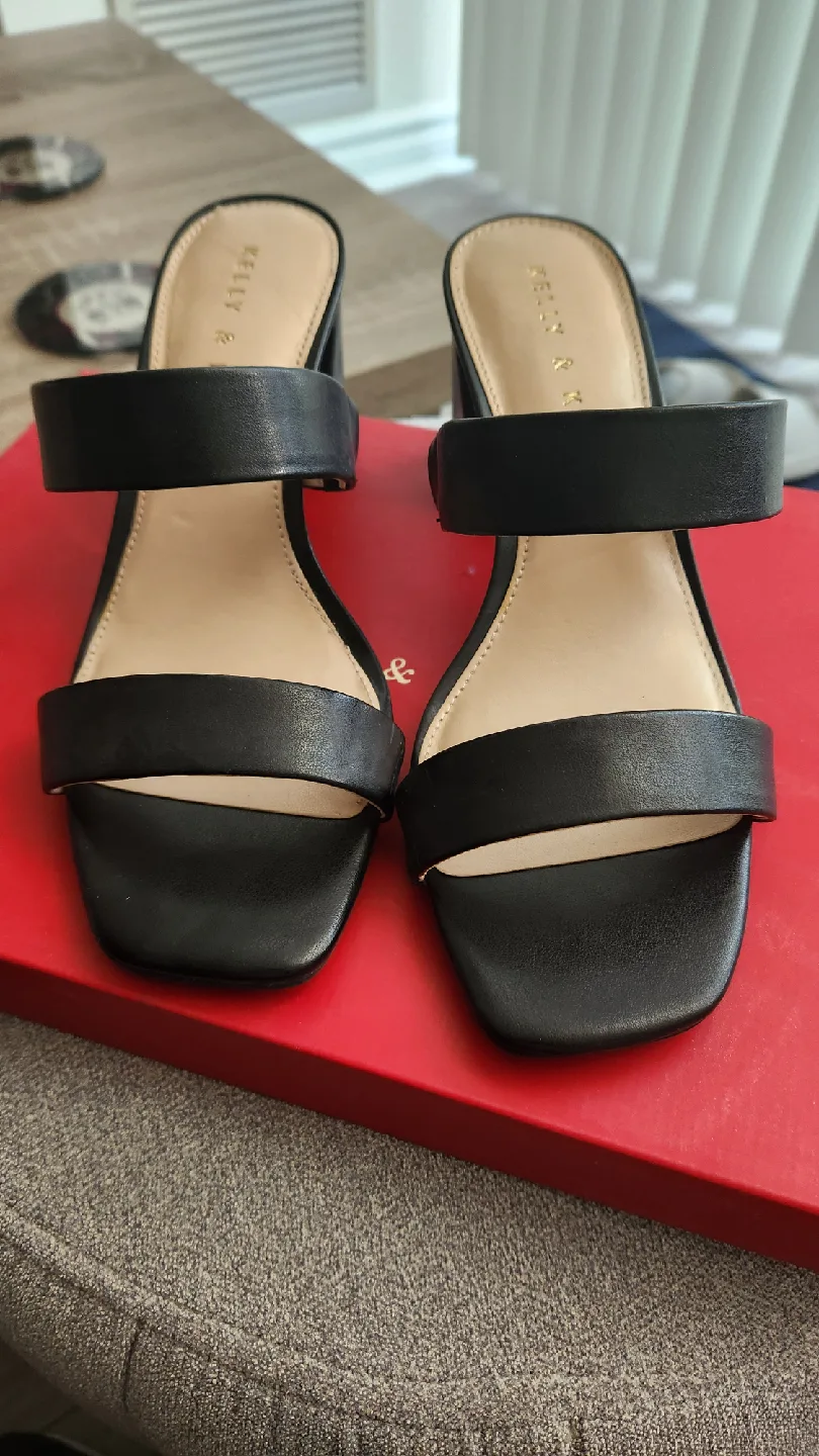 Kelly & Katie Kierra Black Heels - Size 7M thumbnail
