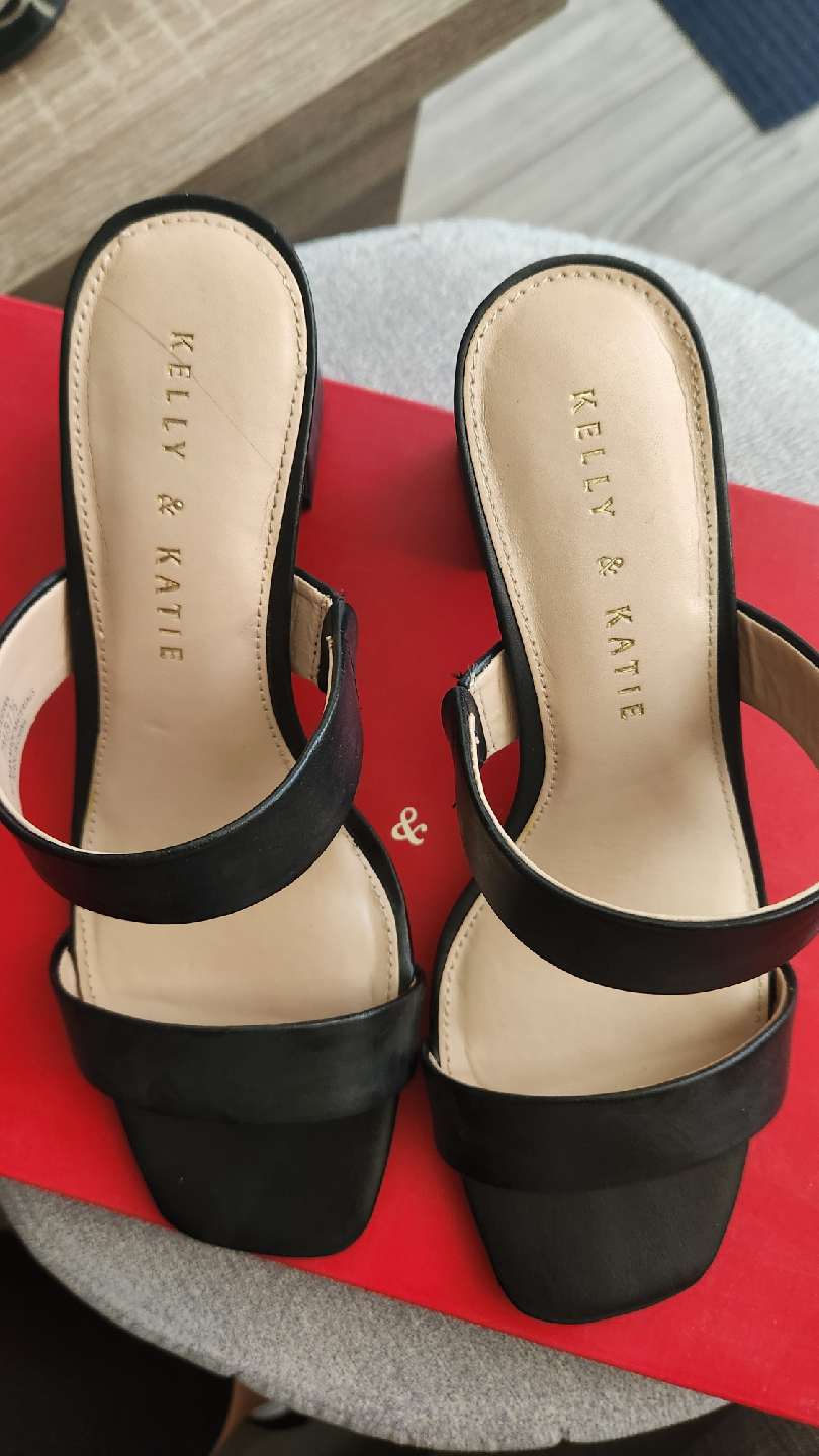 Kelly & Katie Kierra Black Heels - Size 7M - photo 2
