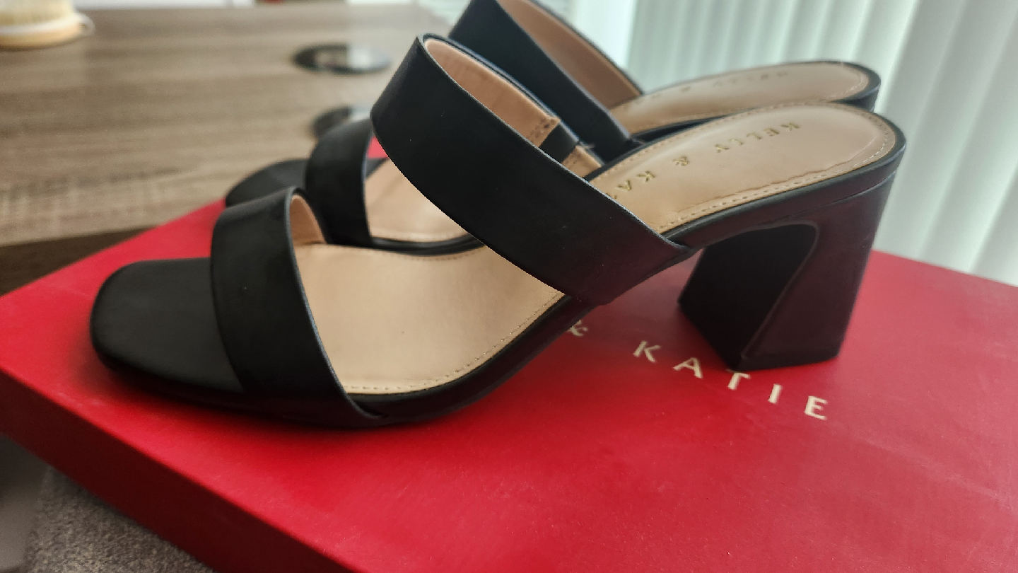 Kelly & Katie Kierra Black Heels - Size 7M - photo 3
