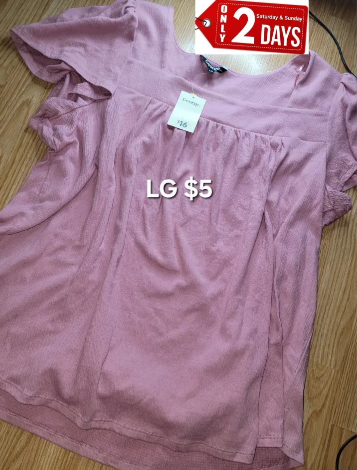 Assorted Women's Tops - Various Sizes image indicator(7)