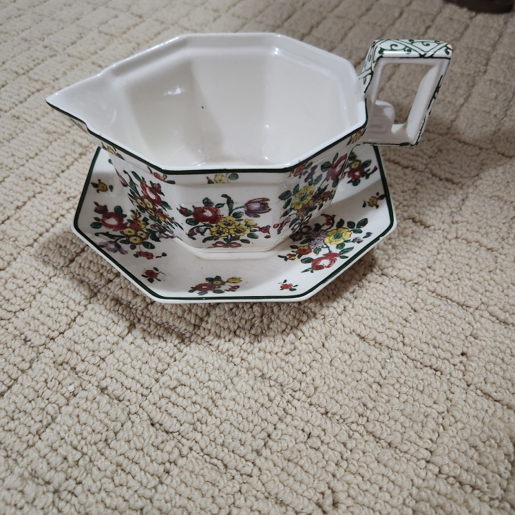 Royal Doulton Old Leeds Sprays Gravy Boat & Saucer