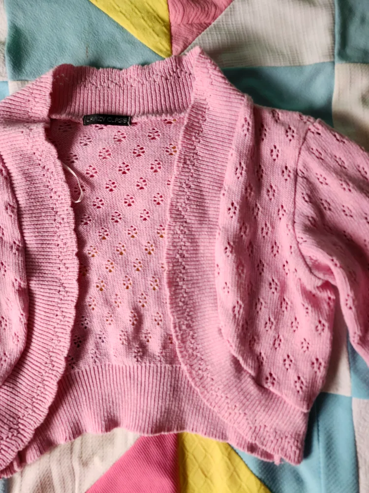 pink knit bolero by Crazy Class image indicator(3)