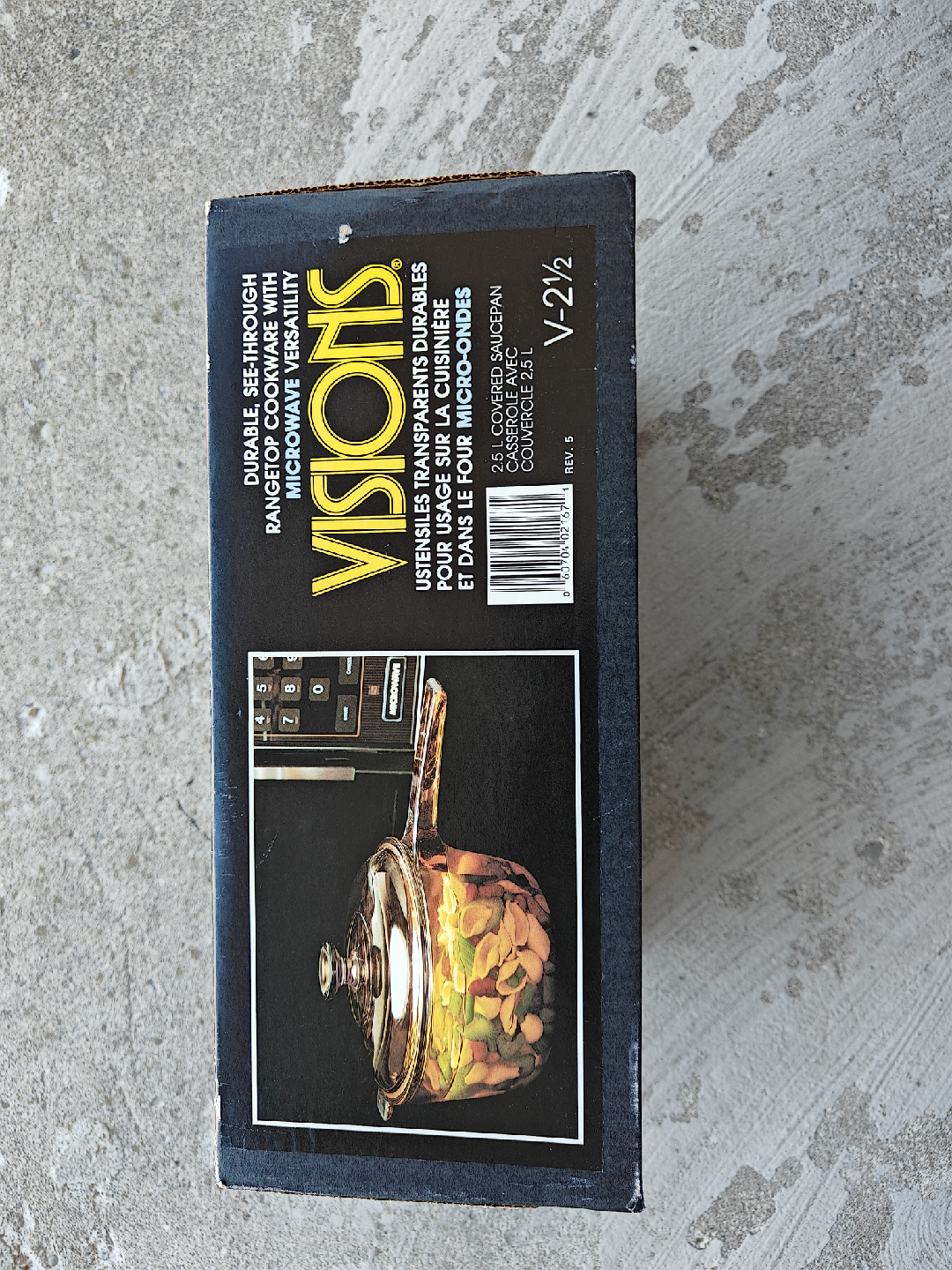 Visions Corning 2.5L Covered Casserole - New in Box! - photo 4