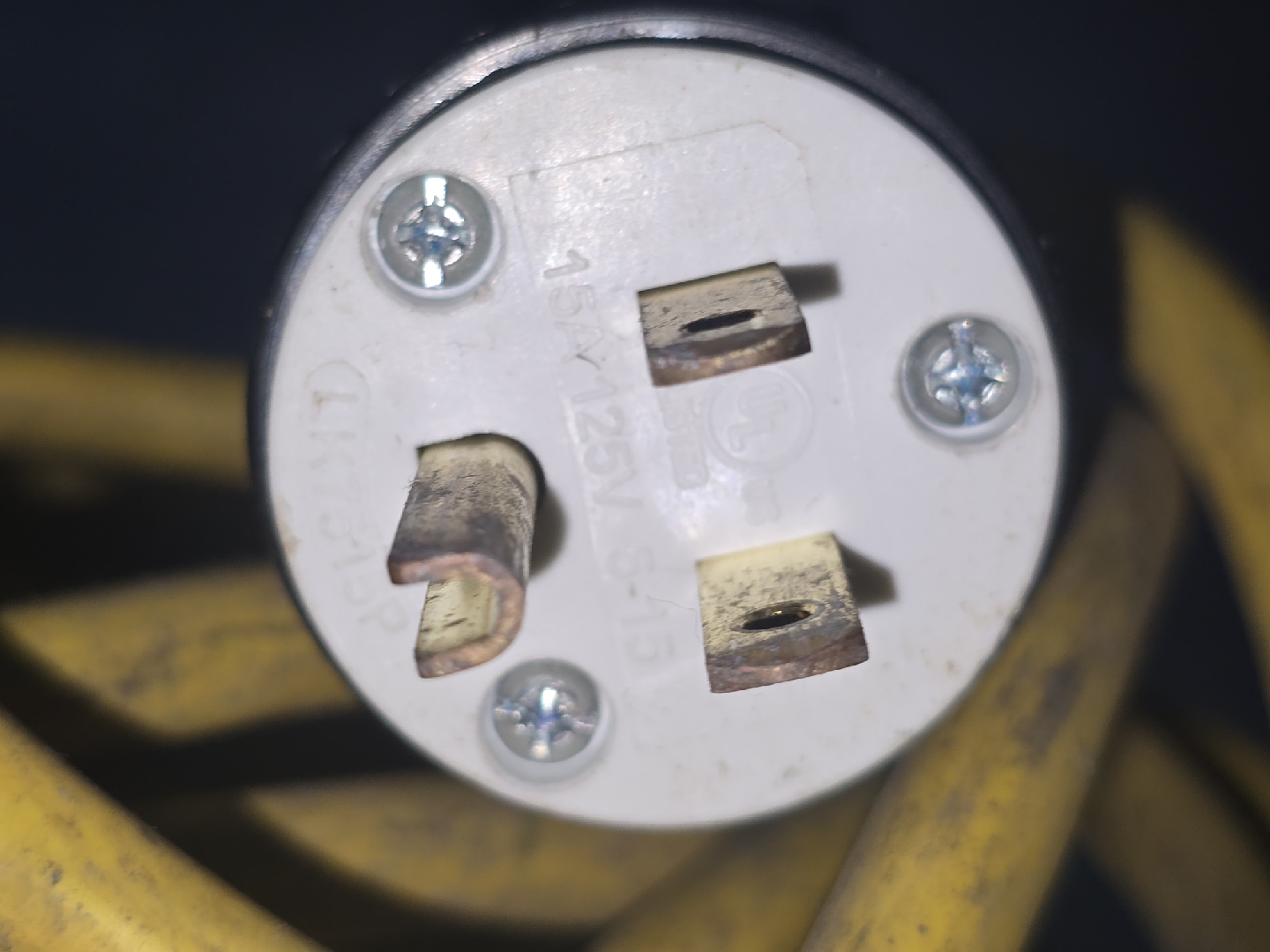 Yellow Extension Cord 100ft - photo 3