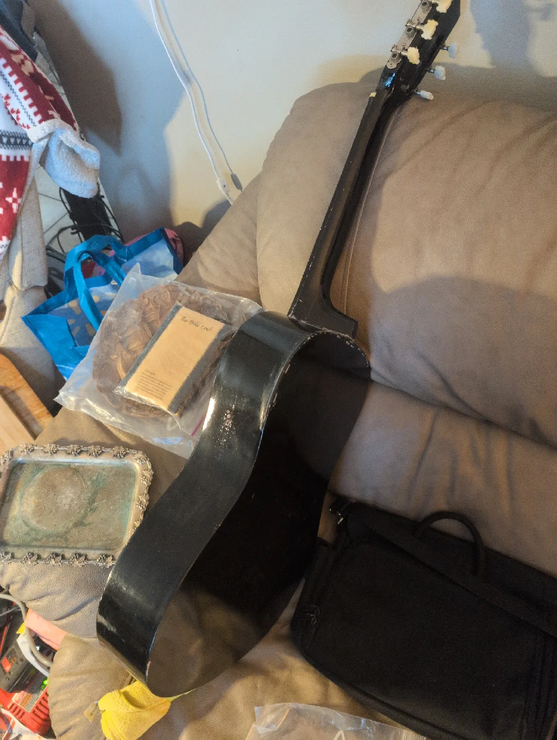 The Original Acoustic Guitar image indicator(2)