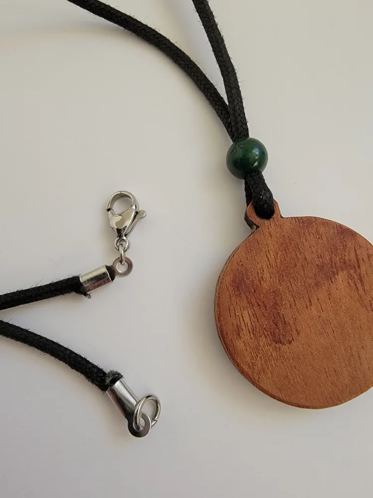 Celtic Knot Wood & Malachite Pendant Necklace image indicator(7)