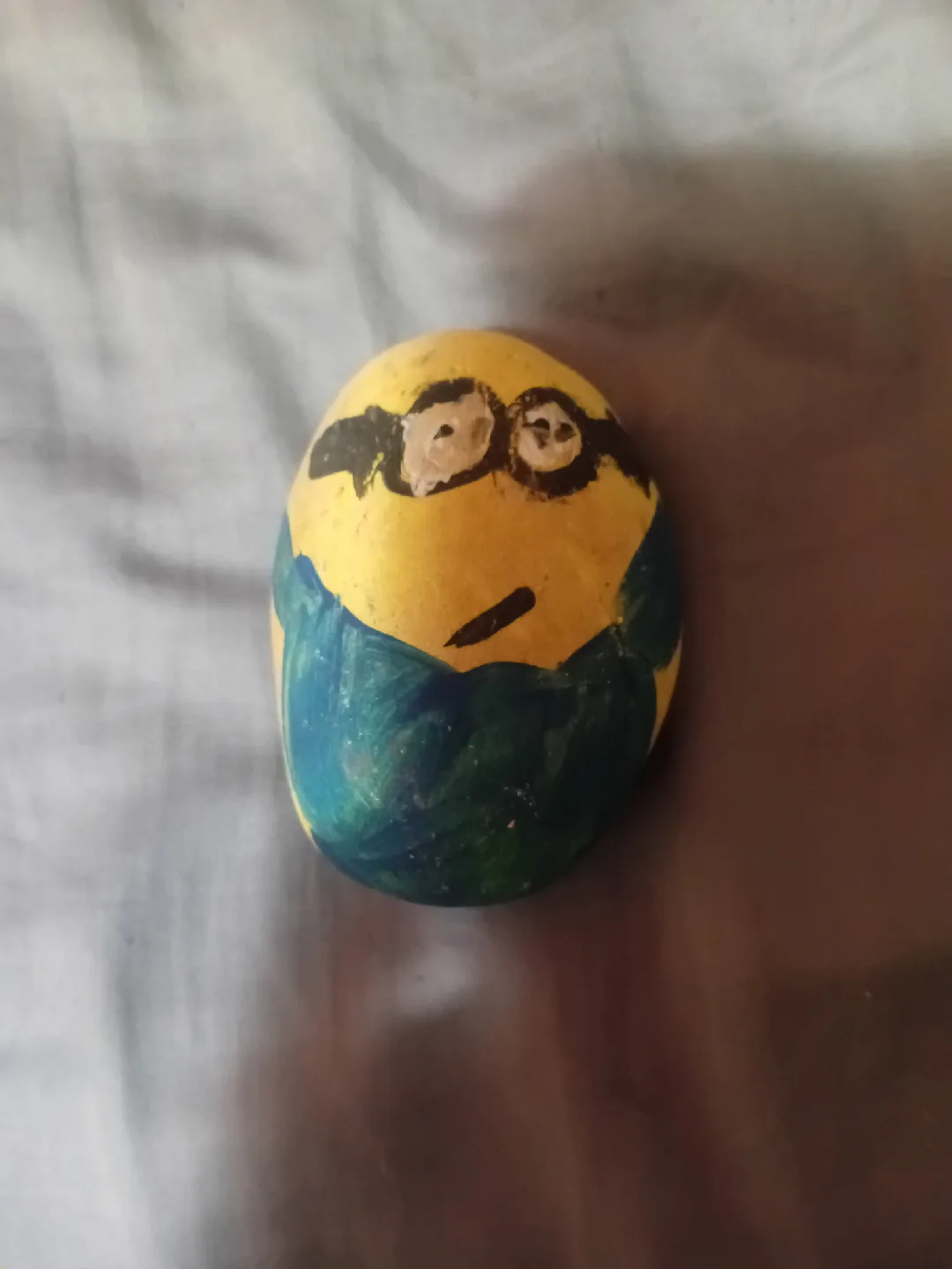 painted minon rock thumbnail