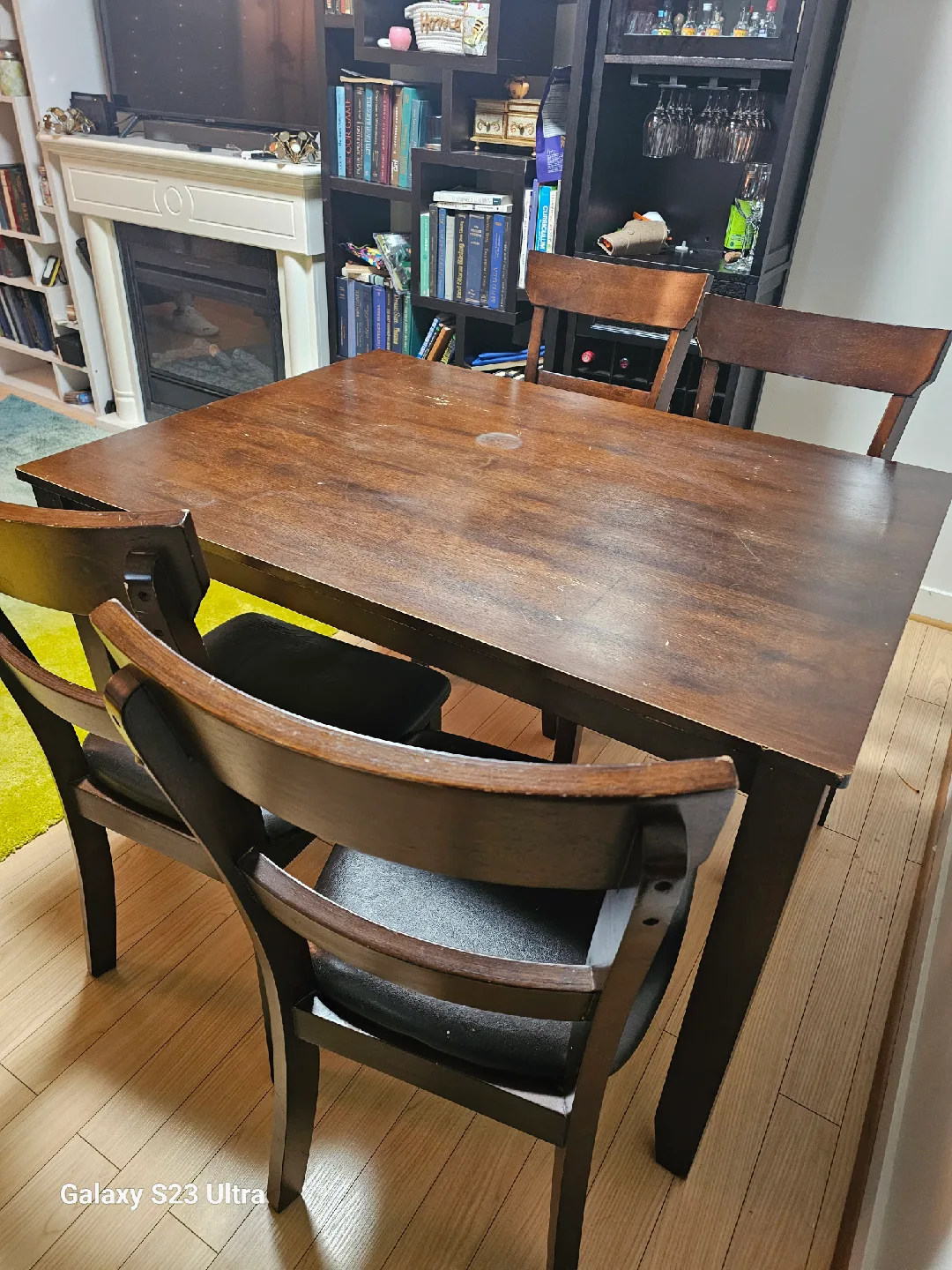 Move Out Sale: Wooden Dining Table with 4 Chairs image indicator(3)