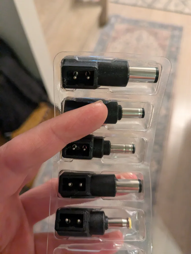 New Laptop Charger Tips - Set of 5 image indicator(2)