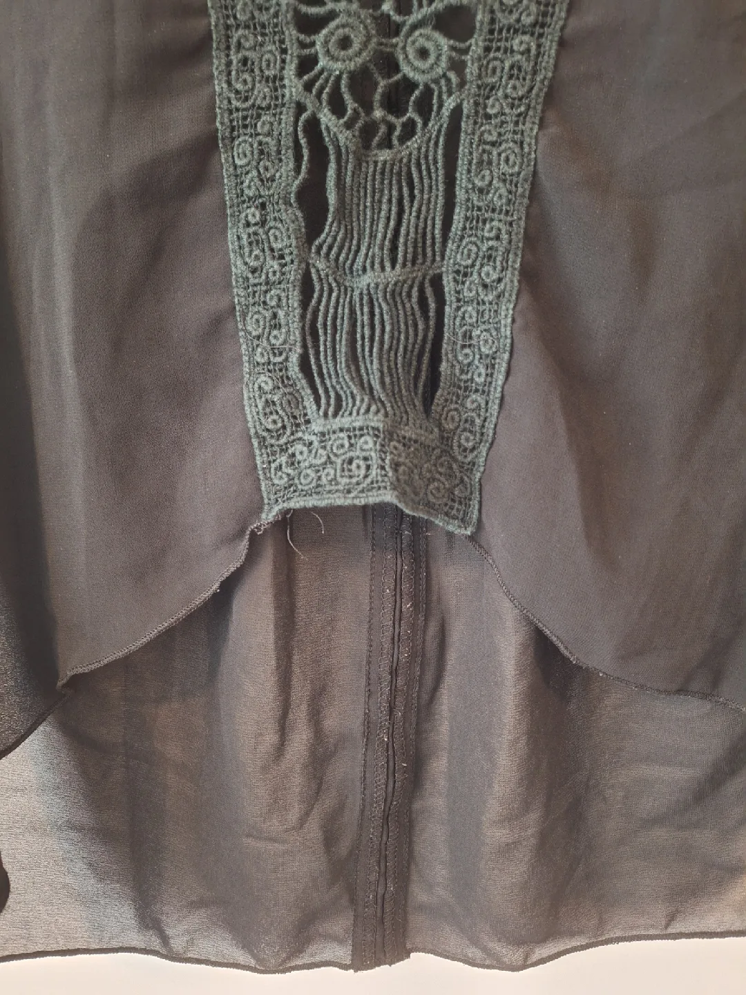 ESTAM Black Lace Back Blouse sz Med image indicator(3)