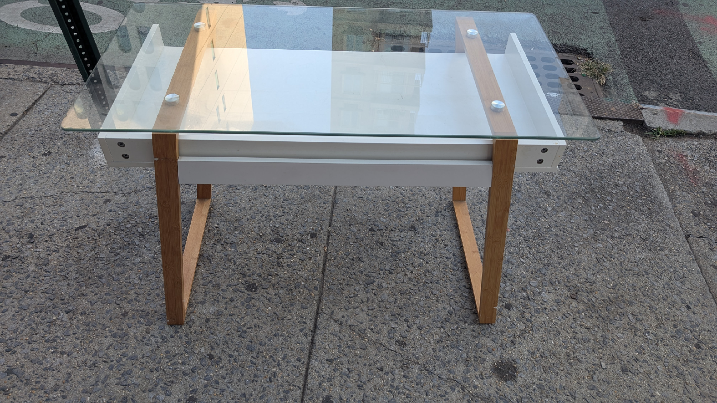 bonVIVO Massimo and Donatella Desk - photo 4