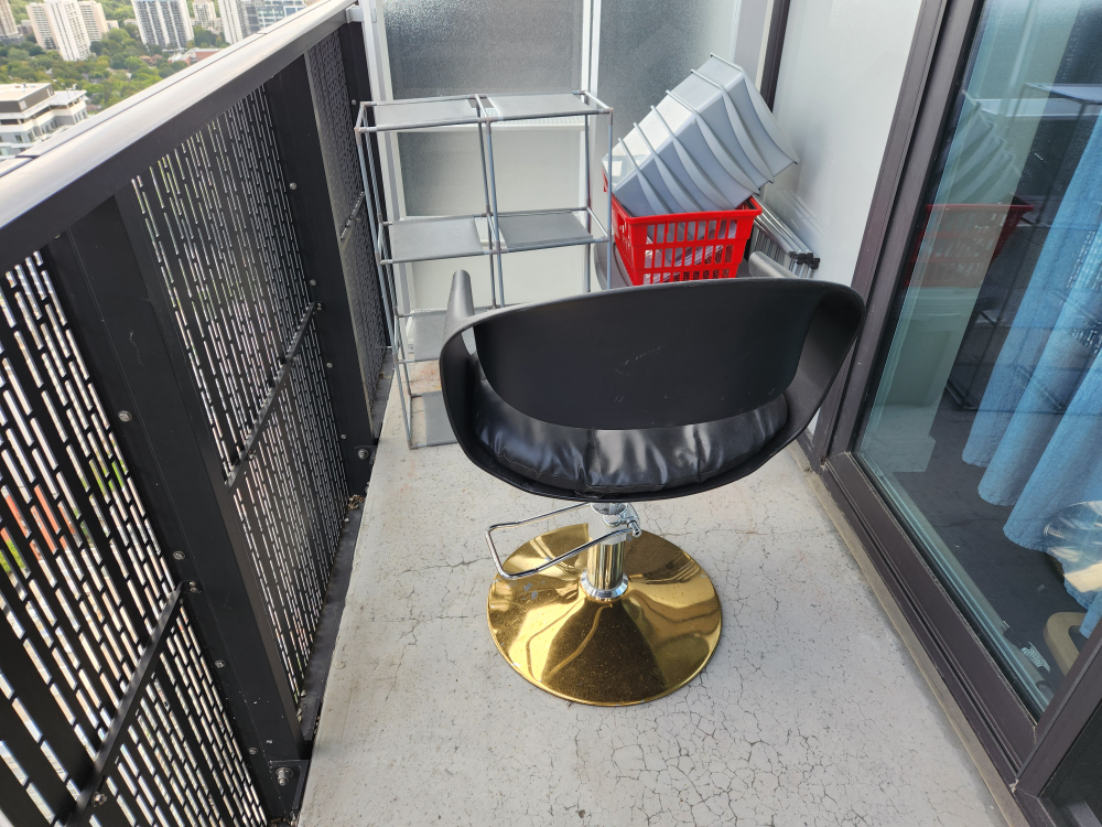 Modern Swivel Bar Stool - Black & Gold - photo 2