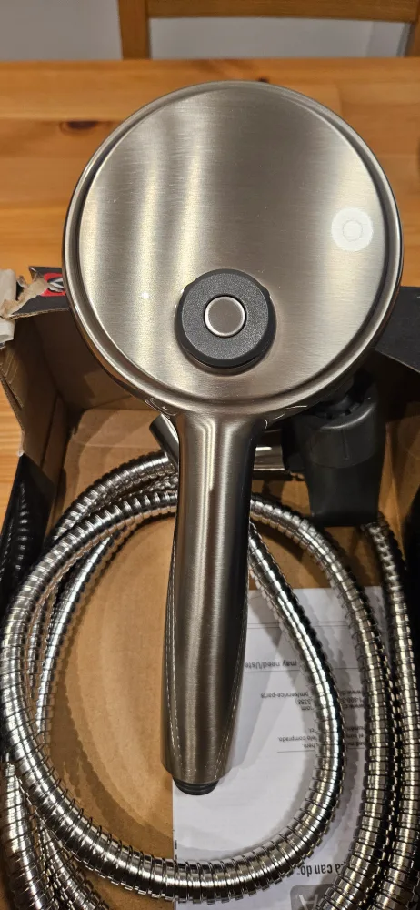 Delta SureDock Magnetic Hand Shower - Brushed Nickel image indicator(6)