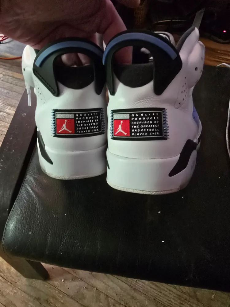 Jordan 6 Retro UNC Basketball Shoes image indicator(5)