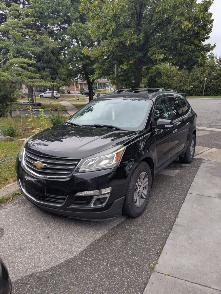 2017 Chevrolet Traverse LT AWD – Spacious 7-Passenger SUV