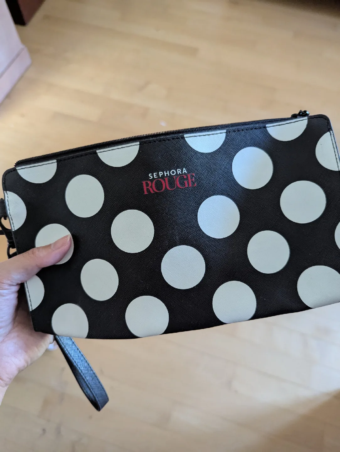 ⭐Sephora Rouge Bag thumbnail
