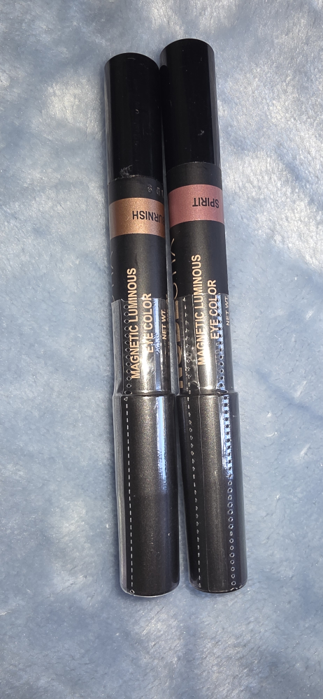 Nudestix Magnetic Luminous Eye Color - New - photo 3