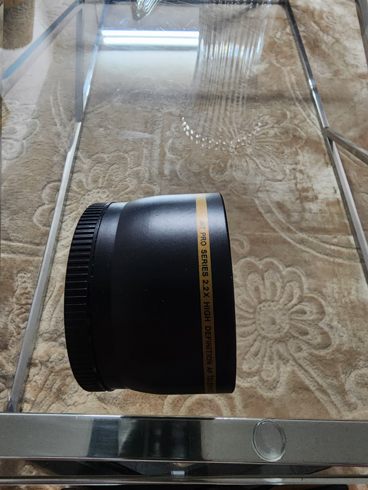 Vivitar 2.2X High Definition AF Telephoto Lens - photo 2
