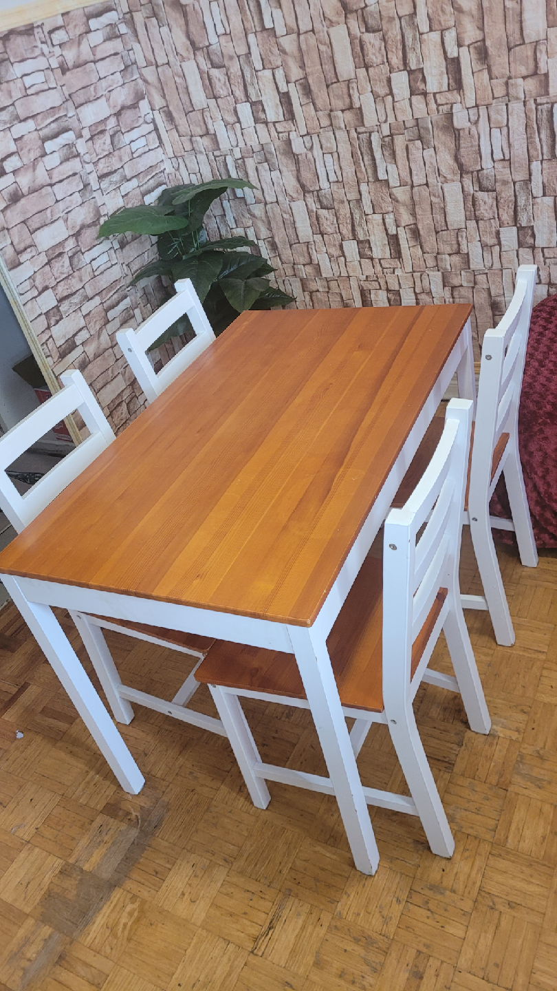 Wood Dining Table with 4 White Chairs