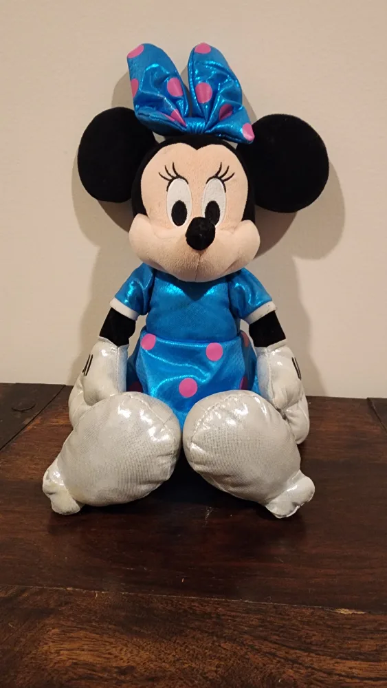 Minnie Mouse Plush Toy 🥕 thumbnail