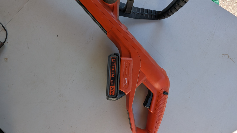 Black+Decker 20V Cordless String Trimmer - photo 3