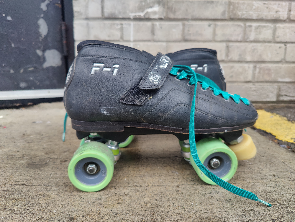 Luigino Vertigo F-1 Roller Skates
