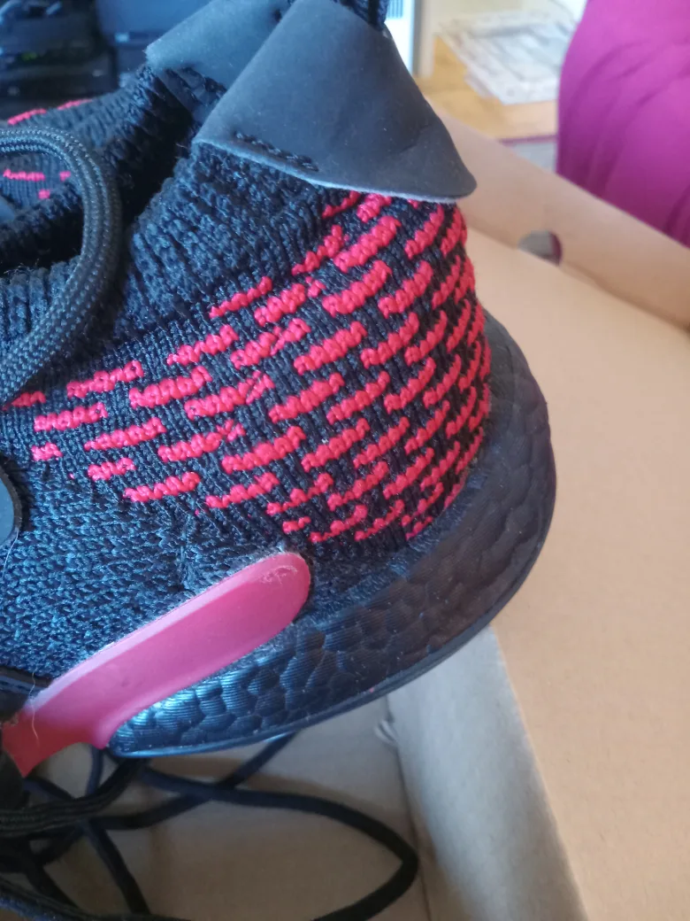 tray young Basketball Shoes image indicator(6)