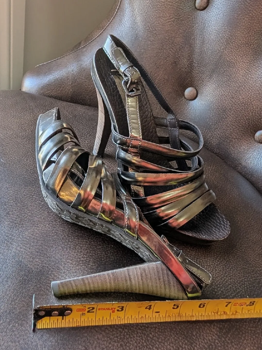 BCBGMAXAZRIA Bronze Heels, Size 7 image indicator(3)