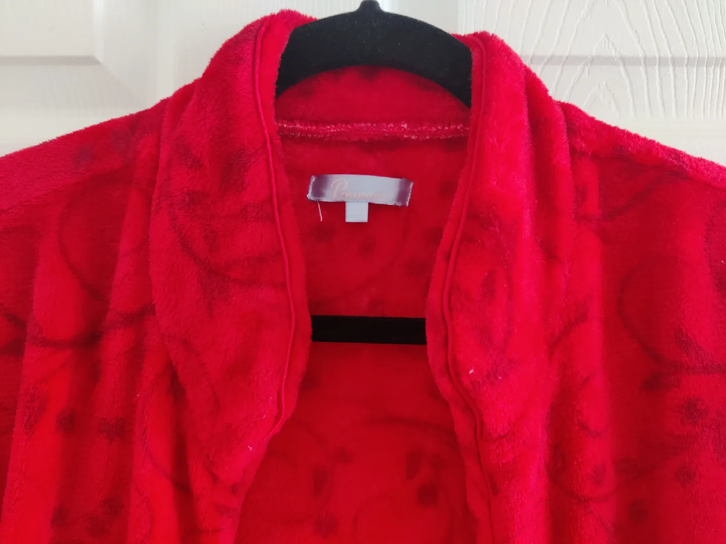 Penmans Red Floral Robe image indicator(3)