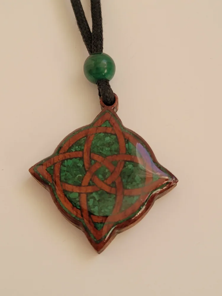 Celtic Knot Wood & Malachite Stone Necklace image indicator(3)