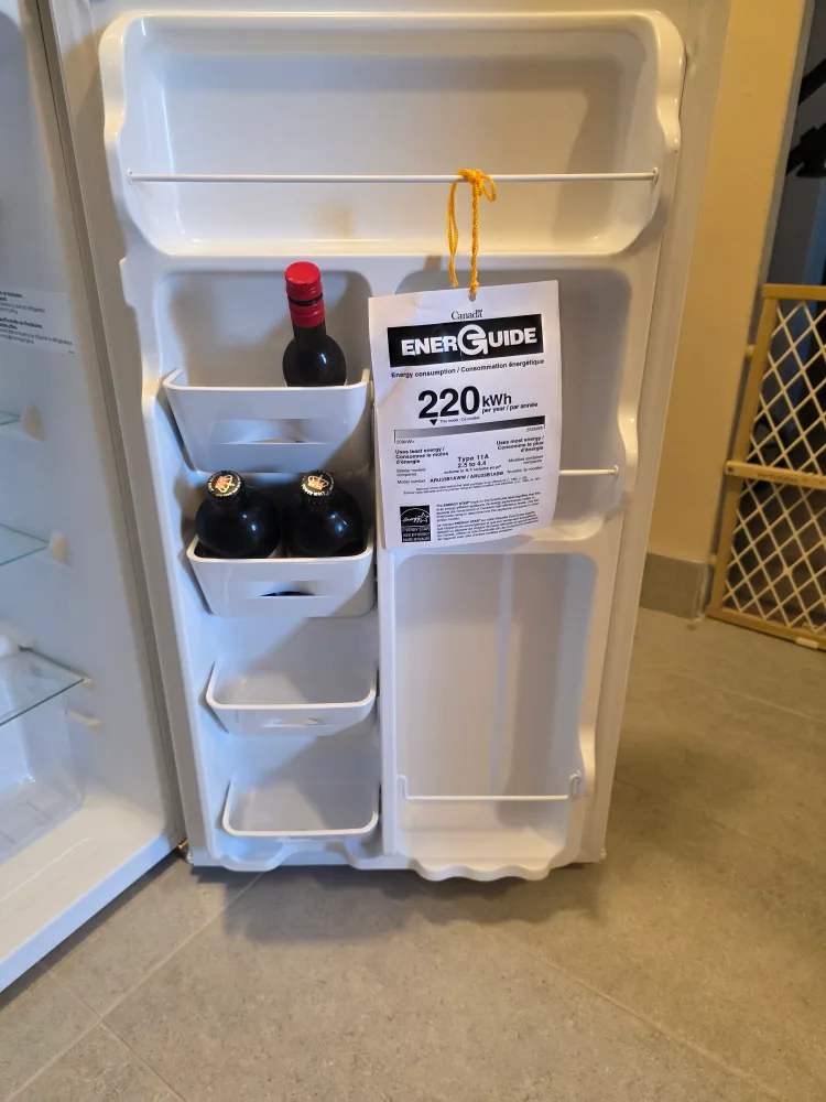 Compact Mini Fridge image indicator(2)